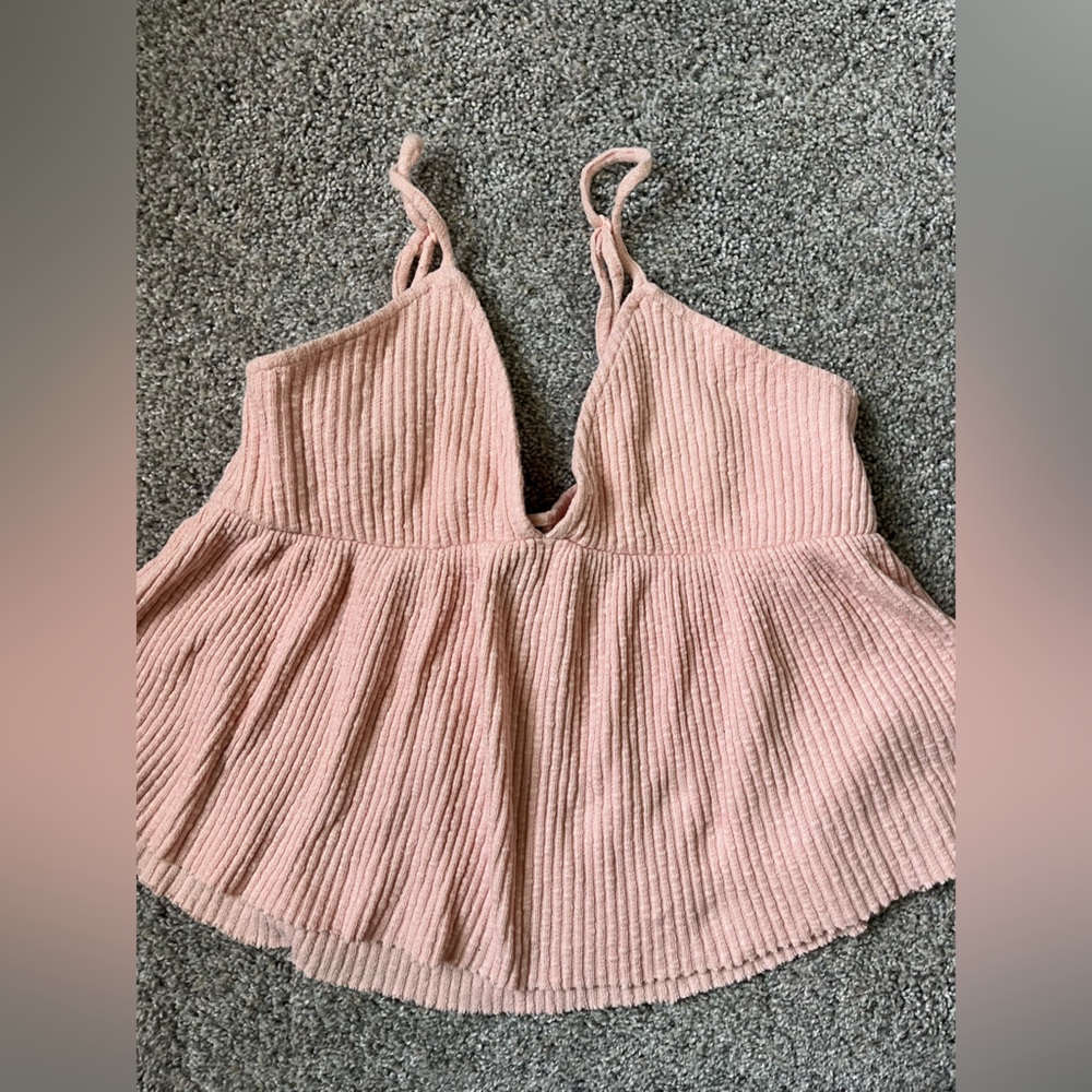 Cropped Pink Ribbed Tank